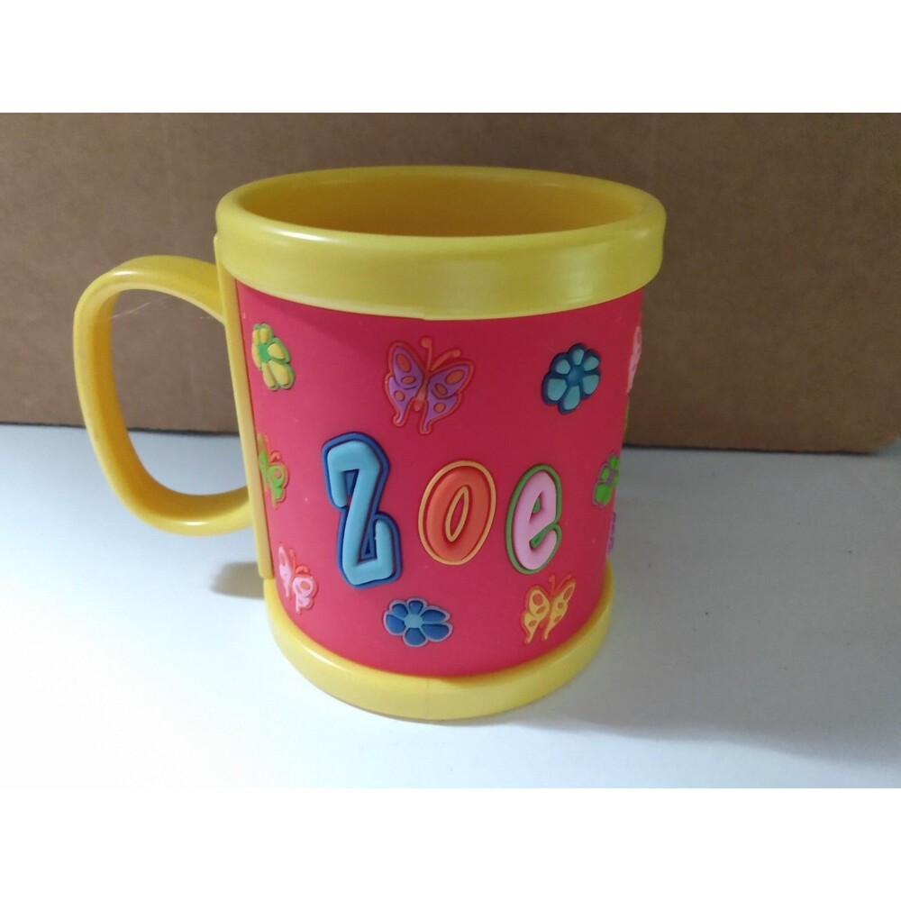Personalized ZOE Childs Kids 3D Name Plastic 10 fl. oz Mug Cup